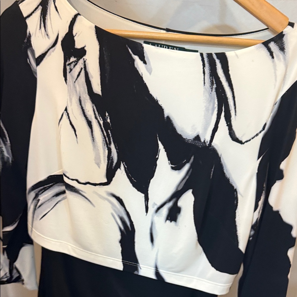 Ralph Lauren Black and Cream Asymmetrical Dress - Picture 4 of 6